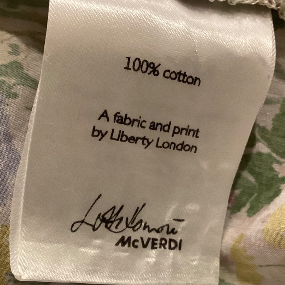 McVerdi Liberty of London cotton floral button down shirt. Size 12 - Picture 2 of 11